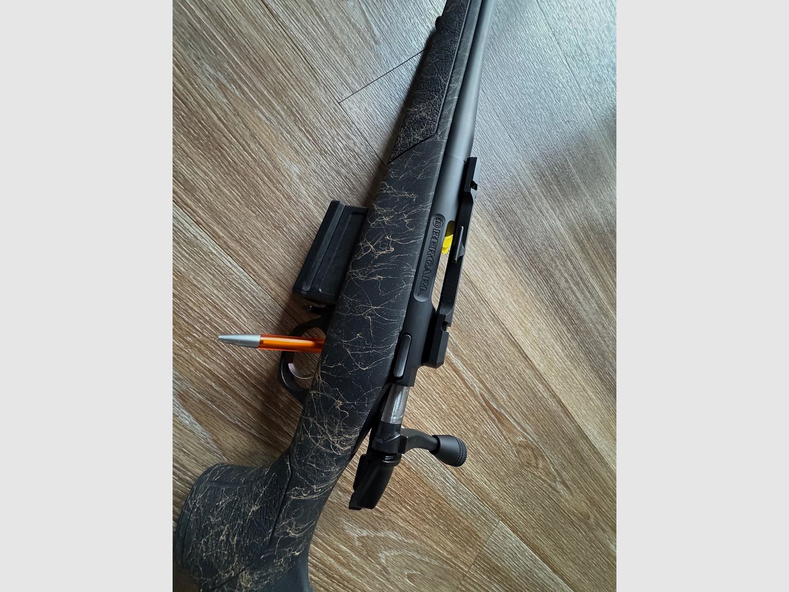Bergara B14 Stoke 300 BLK AAC Blackout mit Triggertech Abzug und Dentler Basis