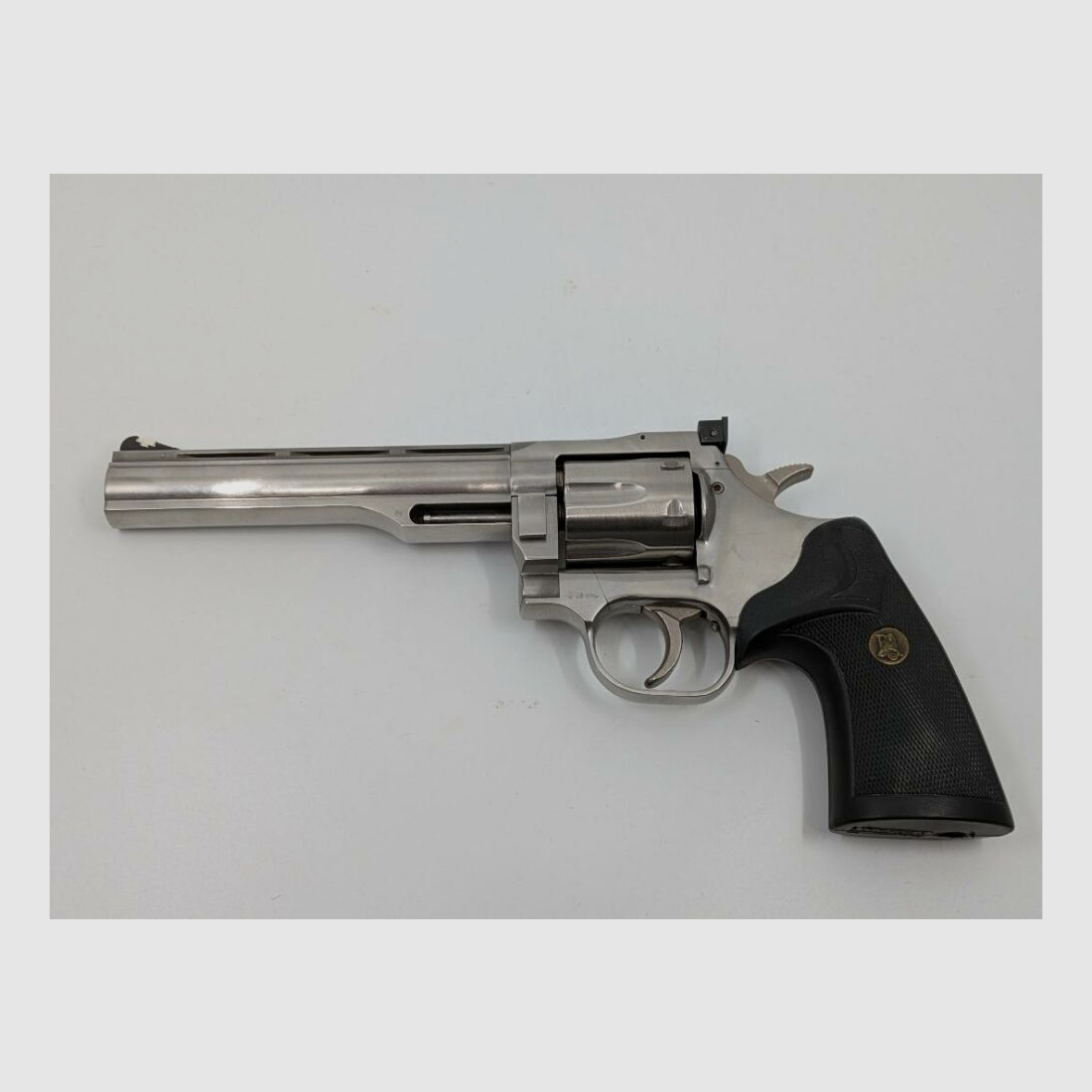Dan Wesson 732