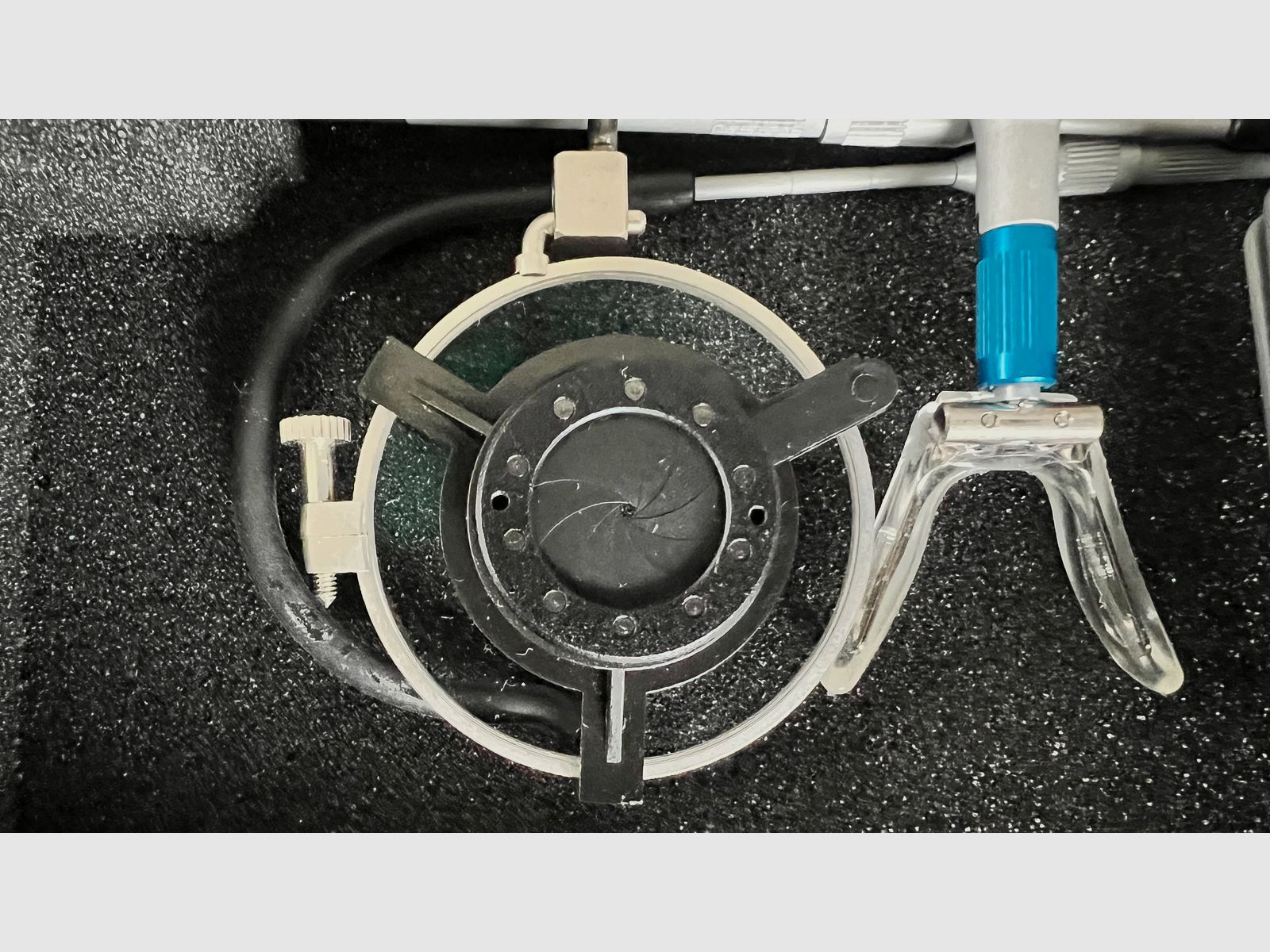 Schießbrille Olympic Champion mit Glashalter 42 mm Blau