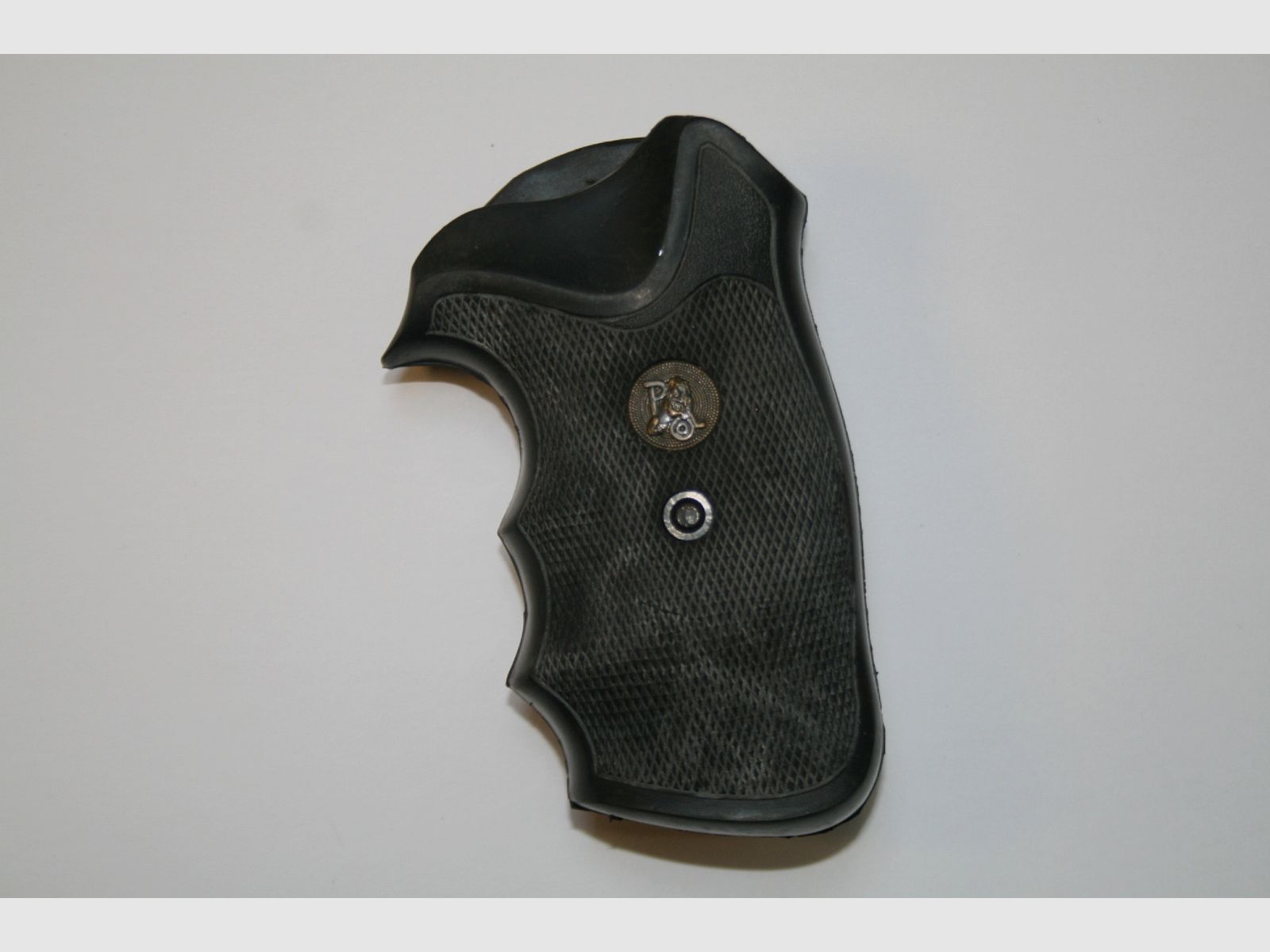 Impugnatura in gomma per COLT D Frame [prima del 1971] – PACHMAYR (usato), immagine 1 di 2