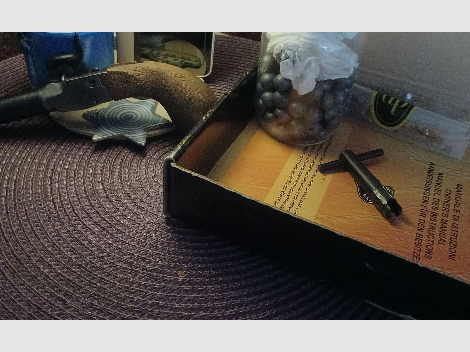 Derringer Pedersoli Liège en Cal 44 avec accessoires et boîte d'origine