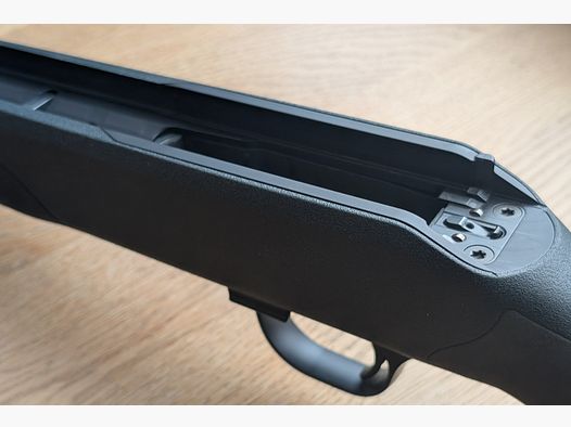 Blaser R8 Professional grün Gehäuse/System mit Schäftung inkl. Abzugseinheit