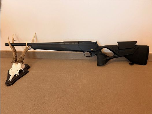 Blaser R8 Ultimate Sonderm. Schwarz .308 żłobkowany