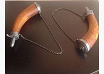 2 Decoratieve poederhoorns - ook geschikt om op te hangen