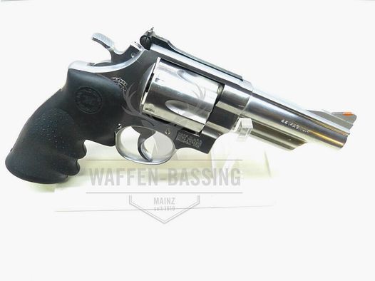 Smith & Wesson	 629-1