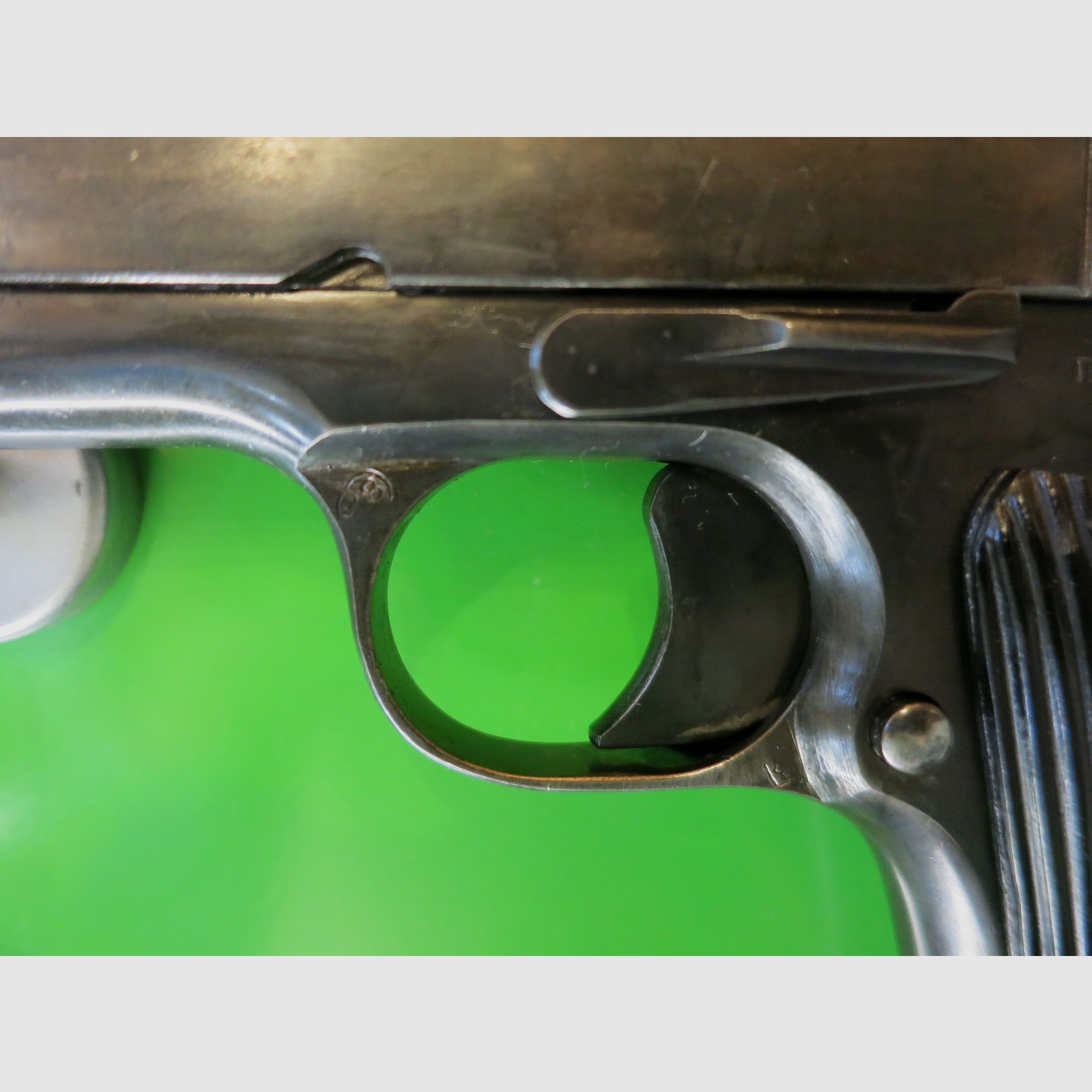 Tokarev TT33 mit Reducta-Lauf Kal. 4 mm M20 zum Übungsschießen     #85-