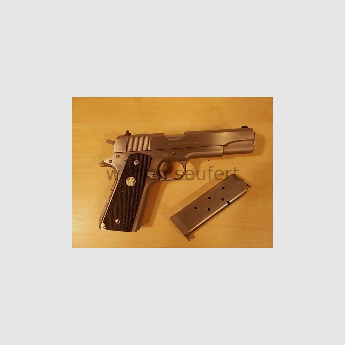 Colt Government MKIV Series 80 Stainless Pistole