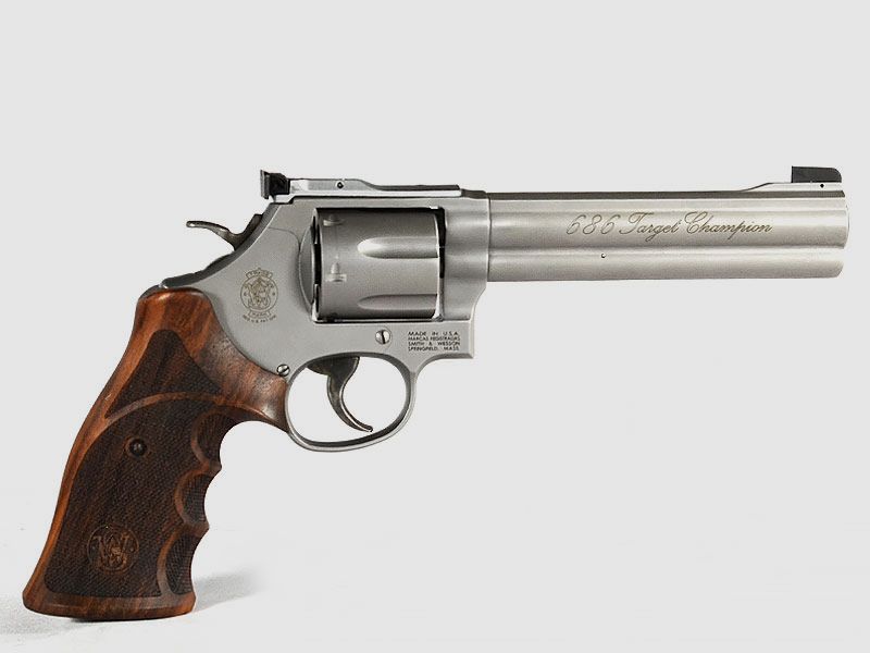 Smith & Wesson 686 Target Champion