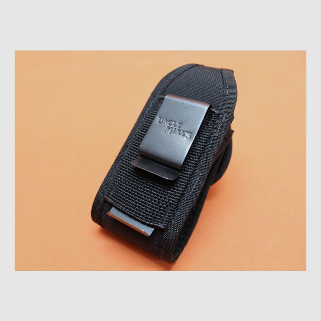 Uncle Mike's Nokia Phone Case (8855-1): Cordura Black/ Mobile phone case with inner padding/ Belt loop