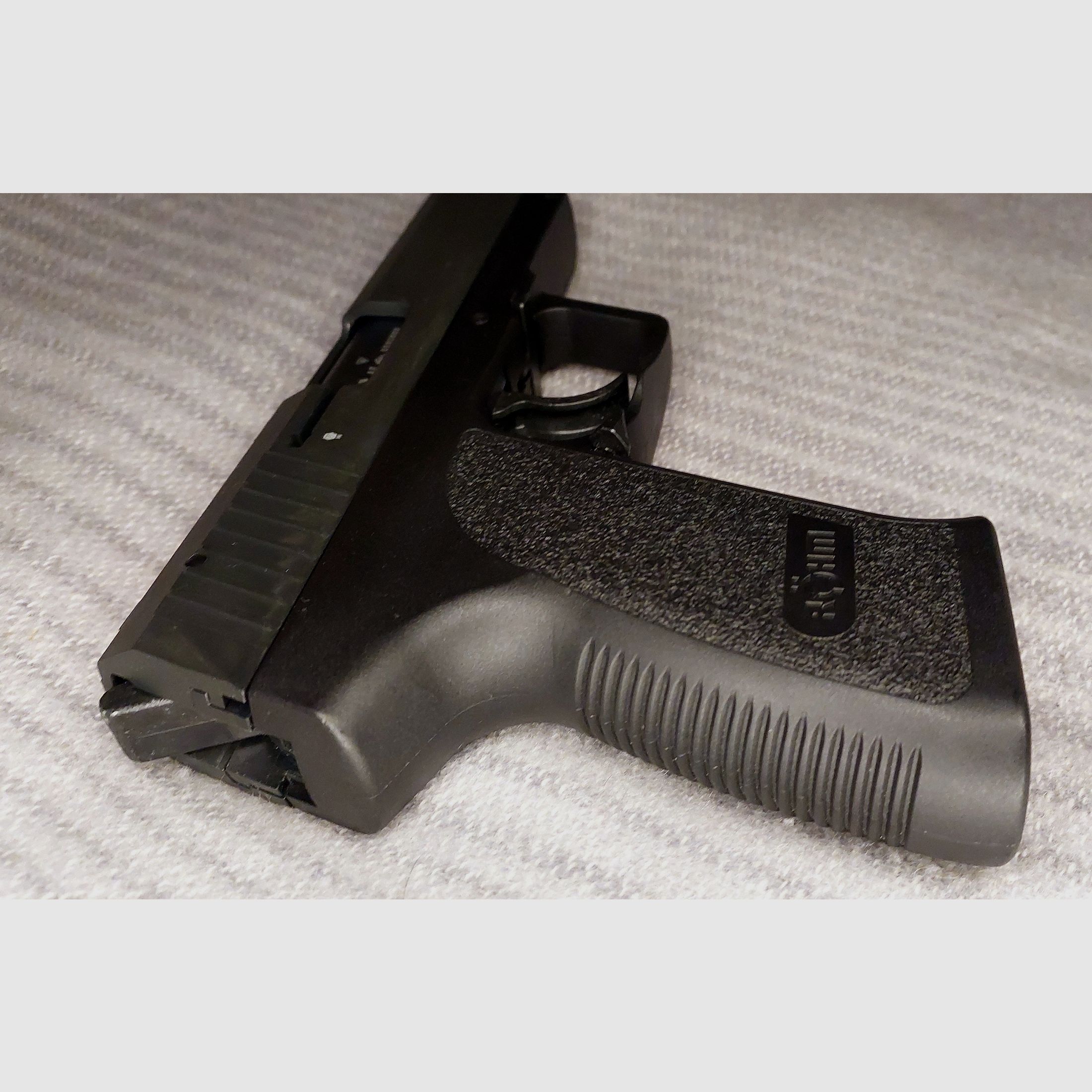 Röhm RG 96 blank firing pistol blued (PTB 699)
