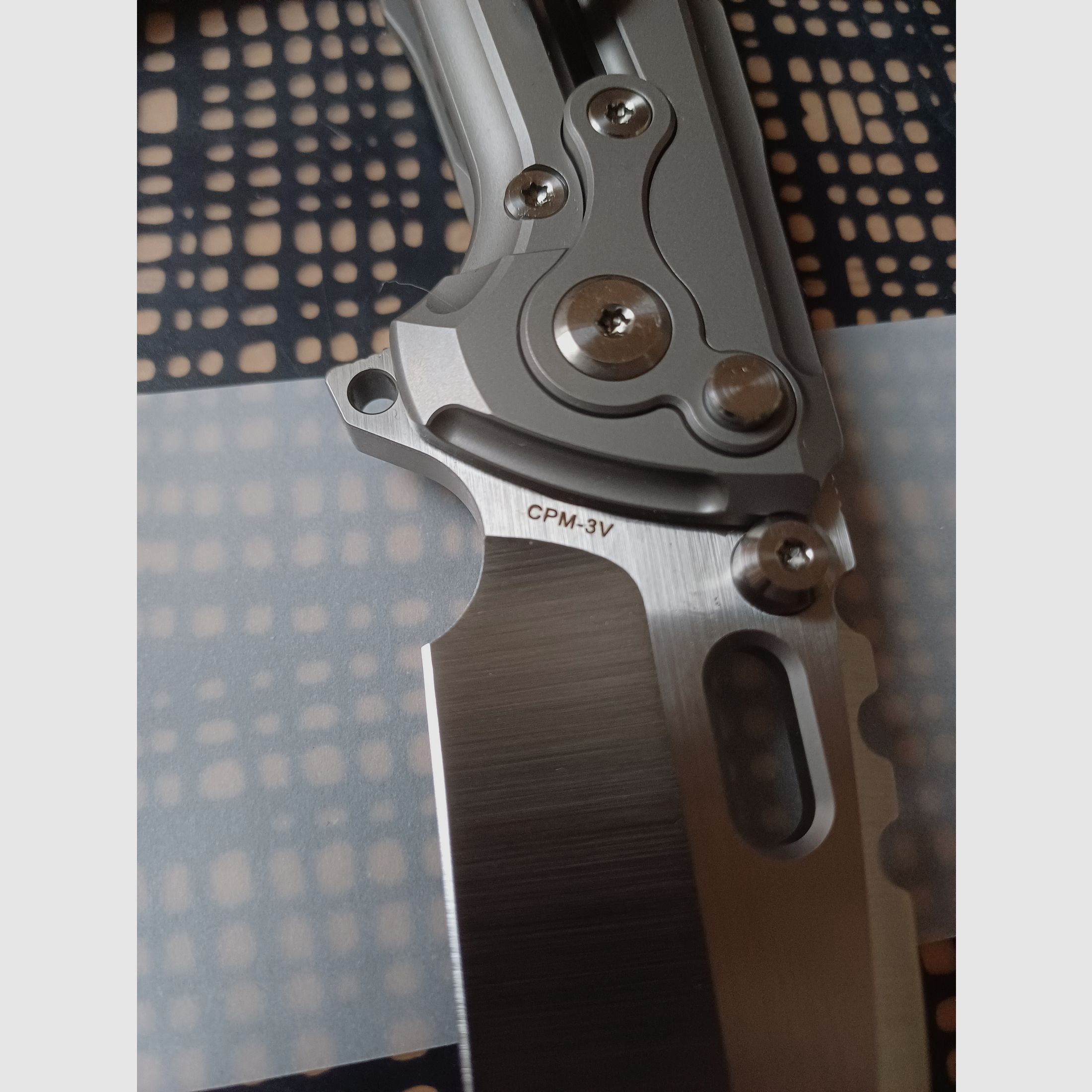 Reate Knives T1000 V1 CPM-3V S/N: 517 TOP condition, image 8 of 14