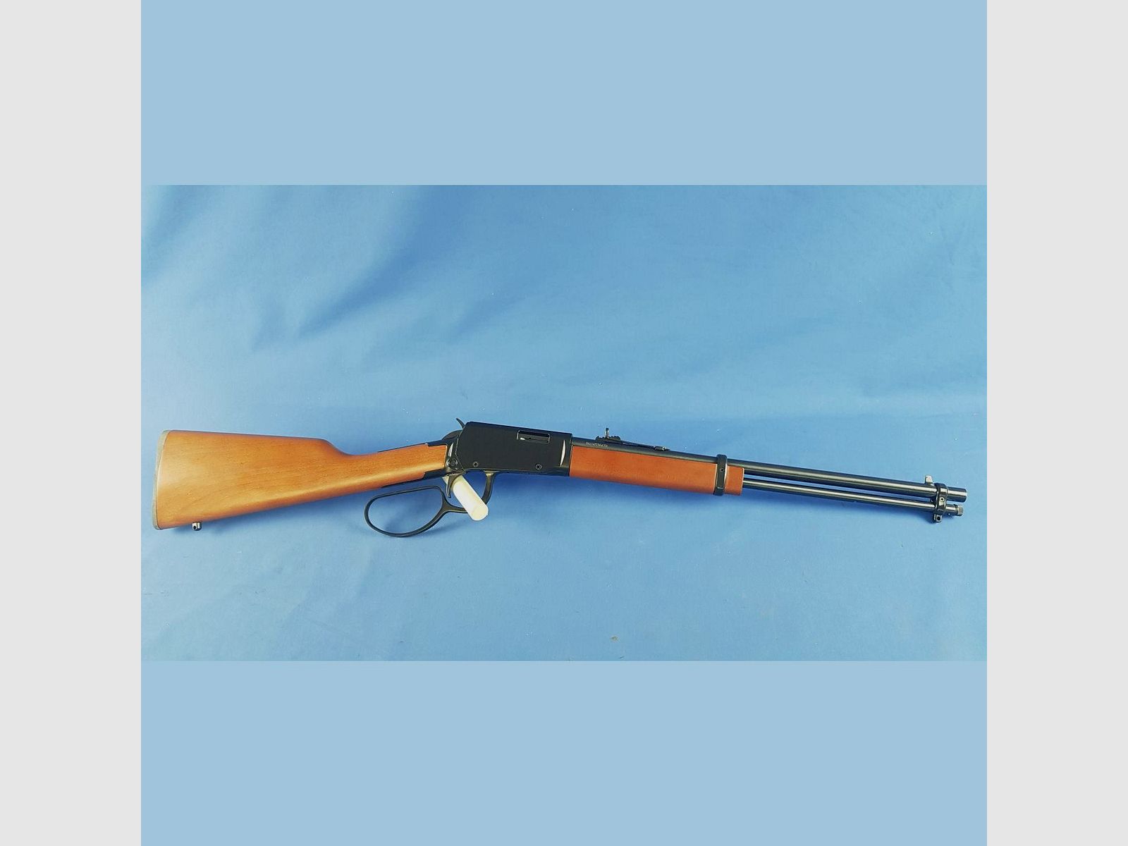 Rossi Unterhebelrepetierer Rio Bravo Holzschaft LL: 18″ Kal.22lr., Bild 2 von 2