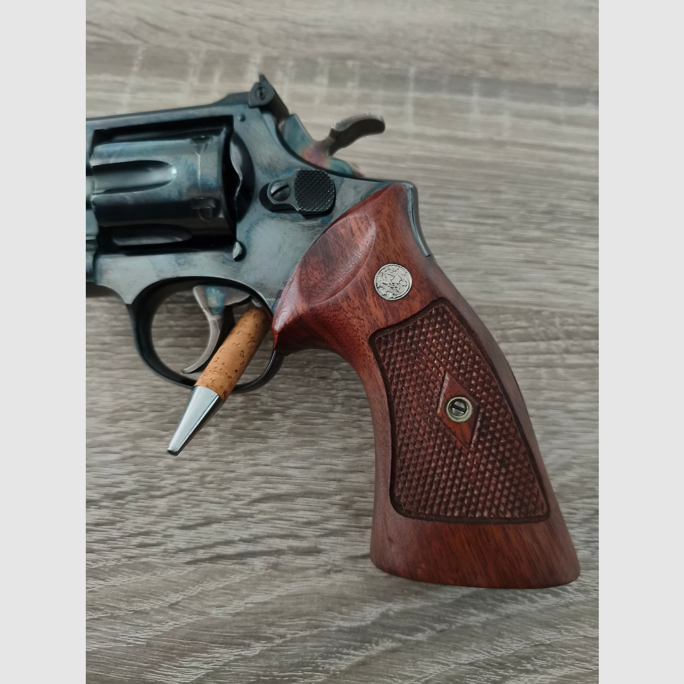 Smith & Wesson 17-2 K22 .22 lfb Masterpiece Diamond Grip 