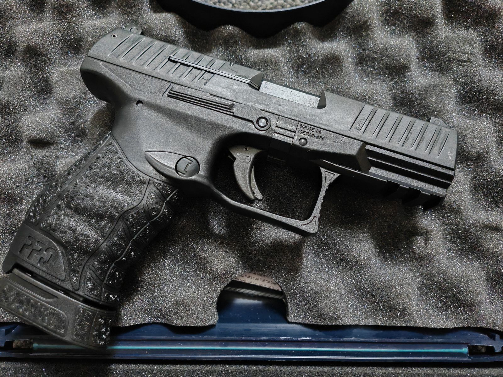 Umarex Walther PPQ NAVY Kit mit Original Walther-Koffer| 9mm P.A.K. Schreckschuss |NEUwertig