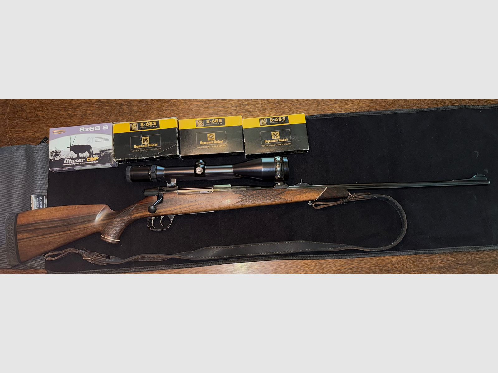 Voere 8x68S Zeiss Diavari ZM 3-12x56 T inkl. Munition