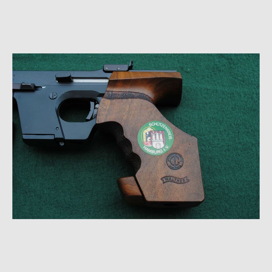 Walther Mod. GSP, zweites Modell, 2 Magazine