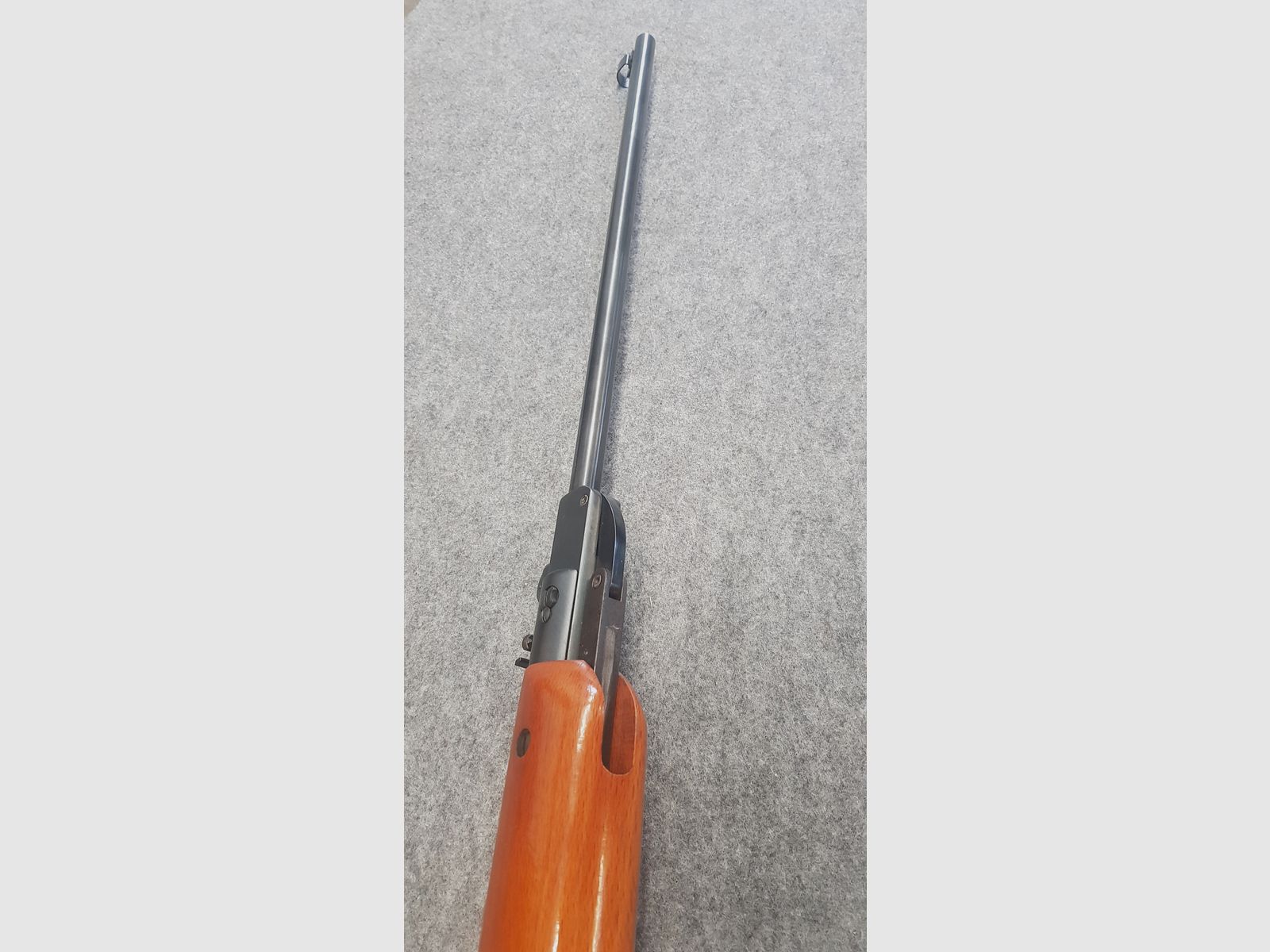 Seitlich verschraubt !!!  Seltene Ausführung  schönes Haenel Mod.  III-284   III 284 cal. 4,5mm Diabolo
