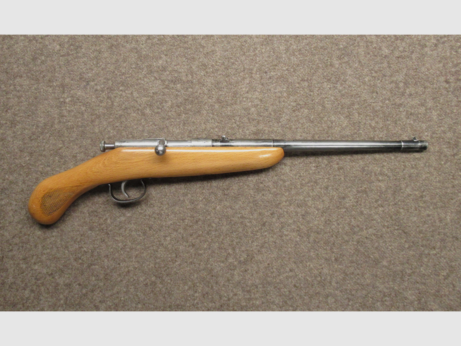 pistola JGA cal. .22 lr, immagine 1 di 4