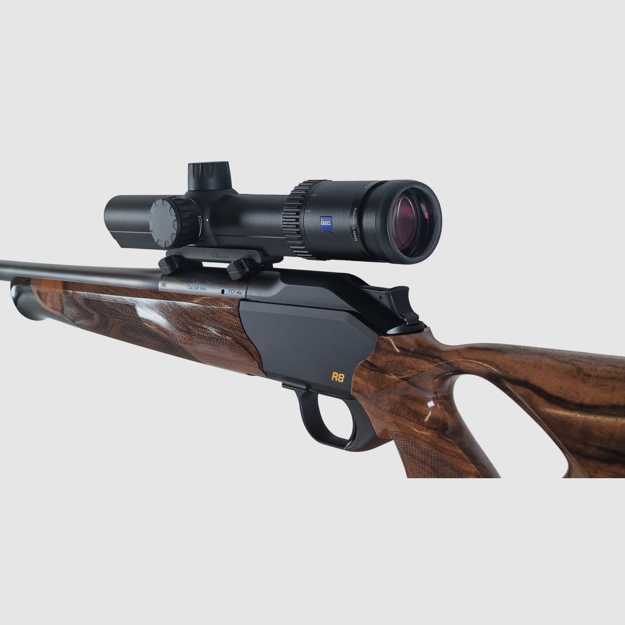 Blaser R8 Success Kal. 308 mit Schalldämpfer und Drückjagd-Optik Zeiss V6 1-6X24 LP sofort verfügbar