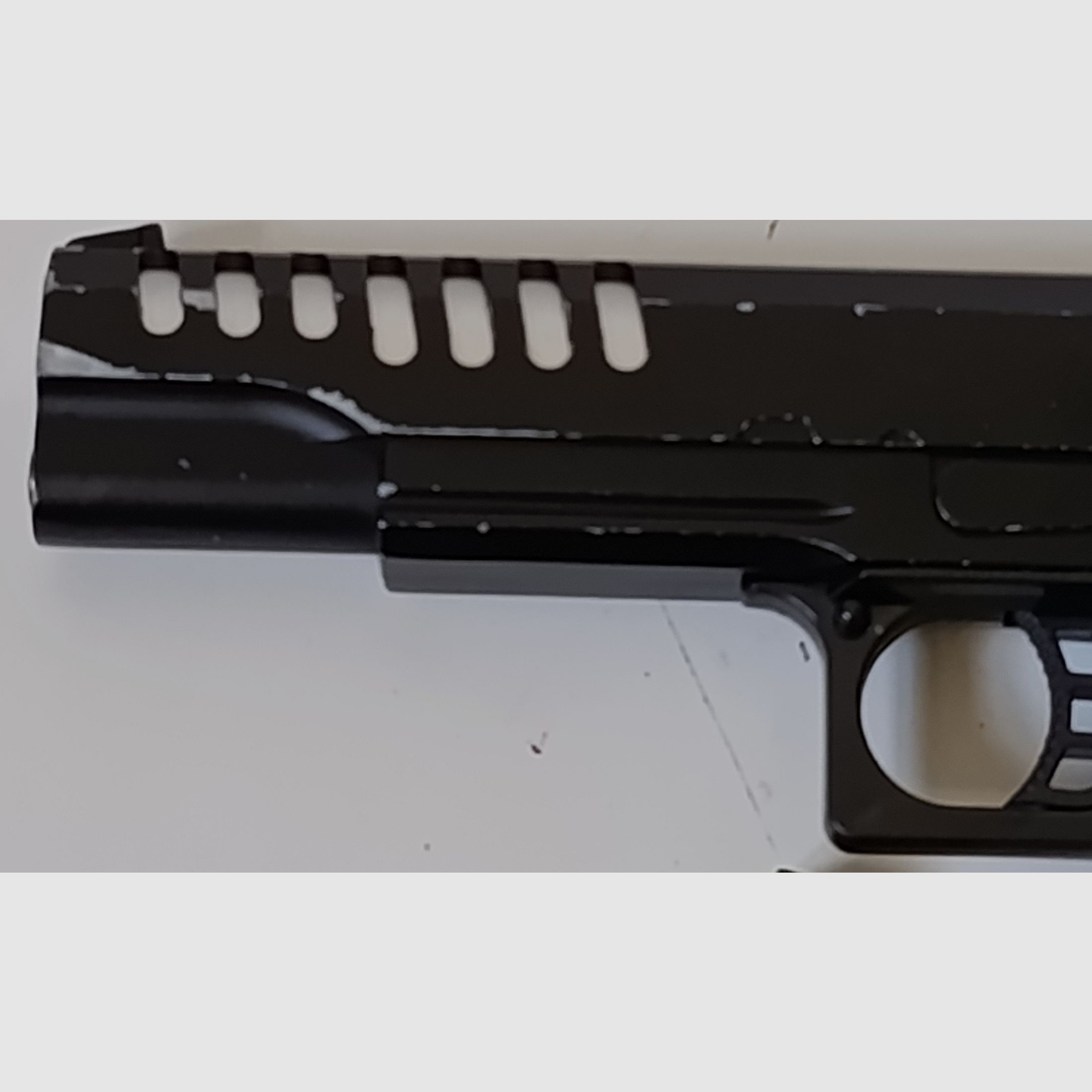 Pistol, airsoft, spring-powered
