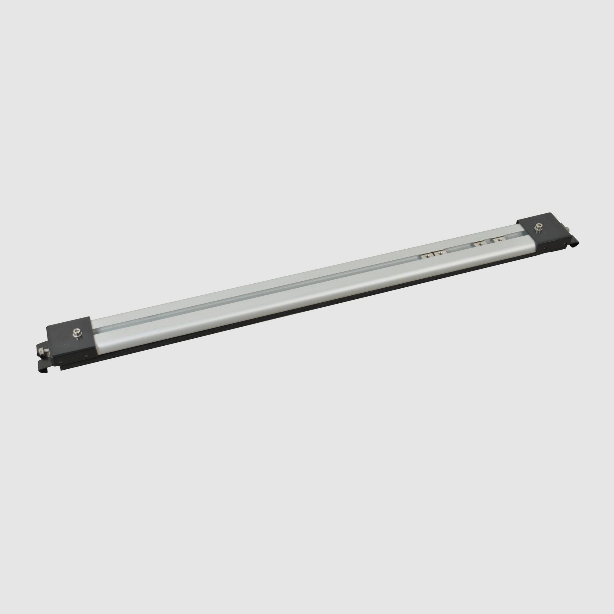 Rail de serrage