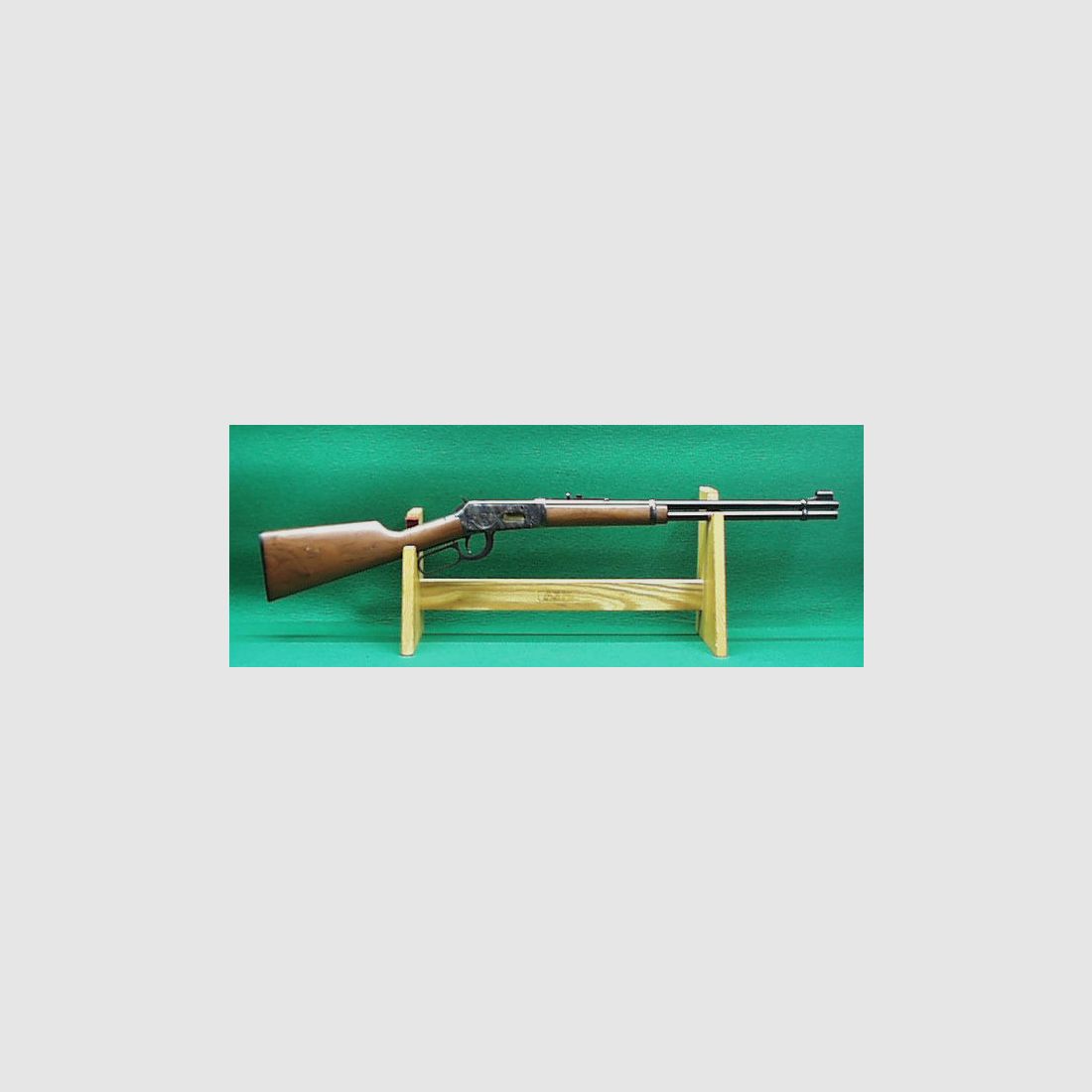 Winchester Mod. 94 Classic, bundgehard, gegraveerd