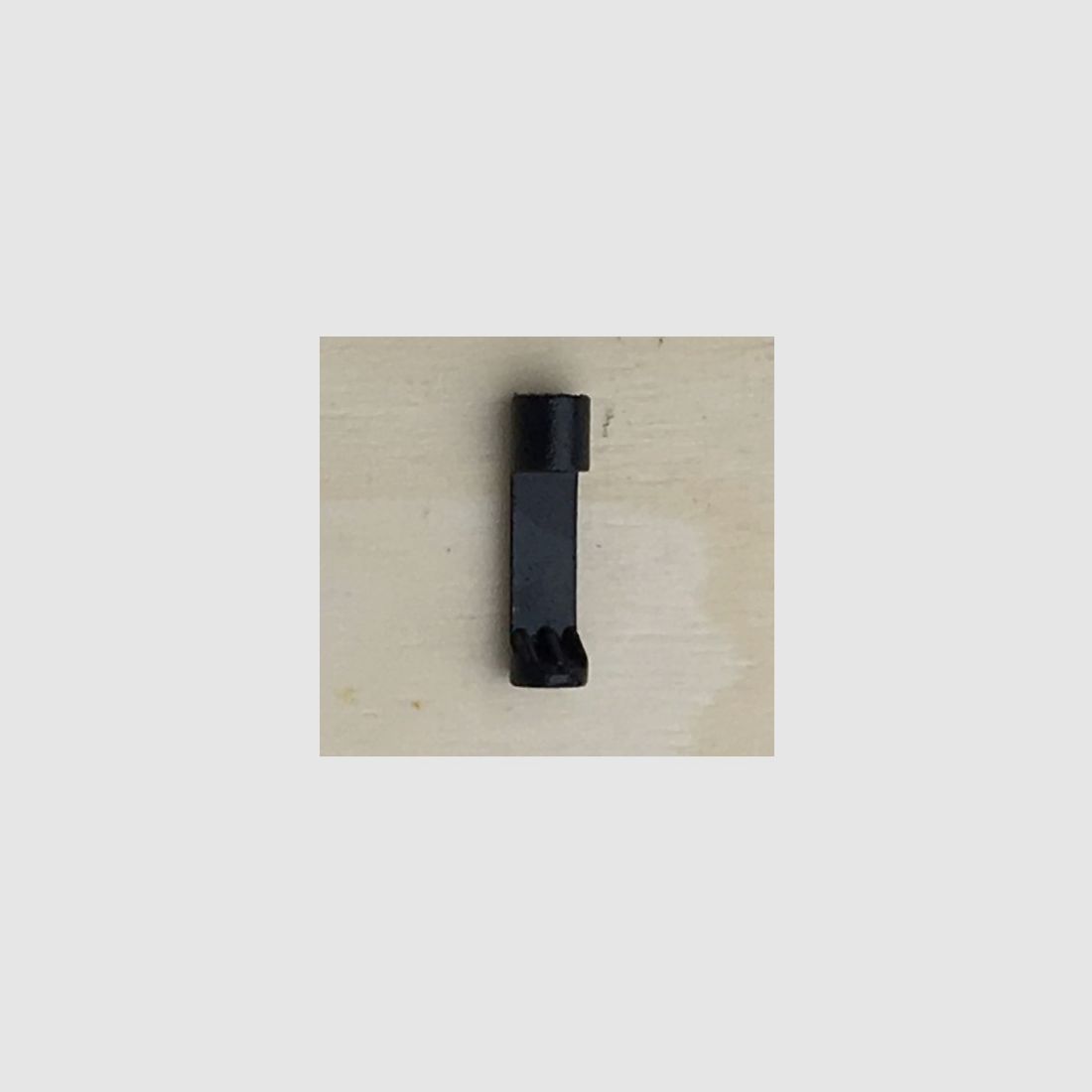 AKM Rear sight tang elevation bar plunger MilSpec, Bild 1 von 2