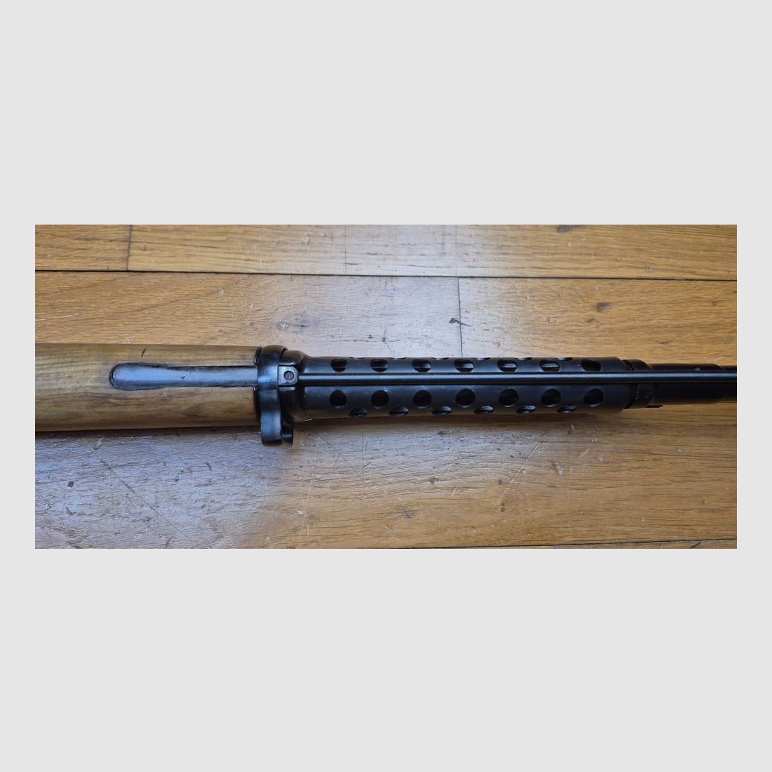 Emblematisches sowjetisches Selbstladegewehr SVT-40 – Tula Arsenal 1944 – Mono-Nummer (ohne elektrische Markierung) – Originalkaliber 7,62x54r – TBE+, Bild 14 von 32