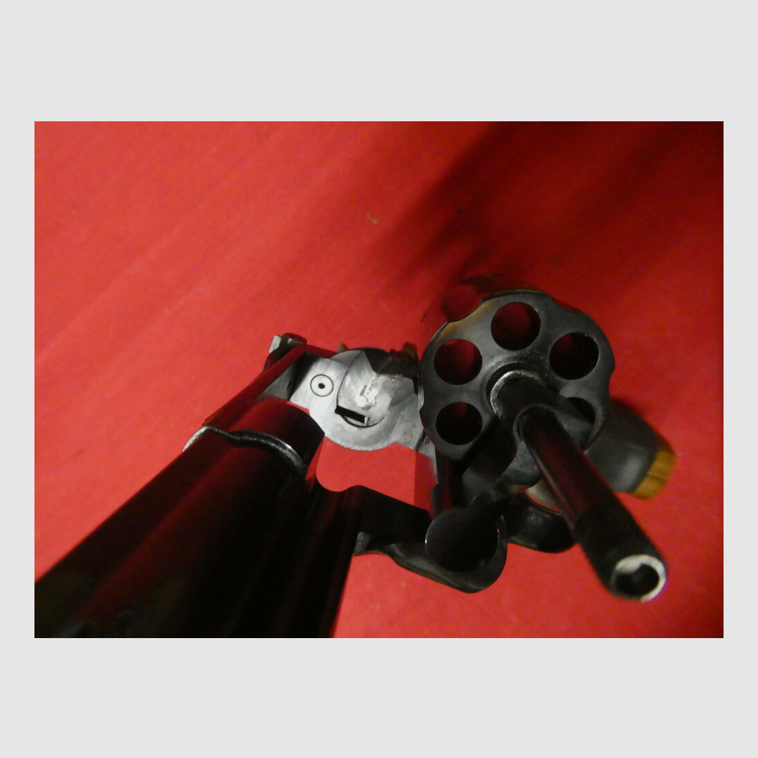 Smith & Wesson	 586 - 4