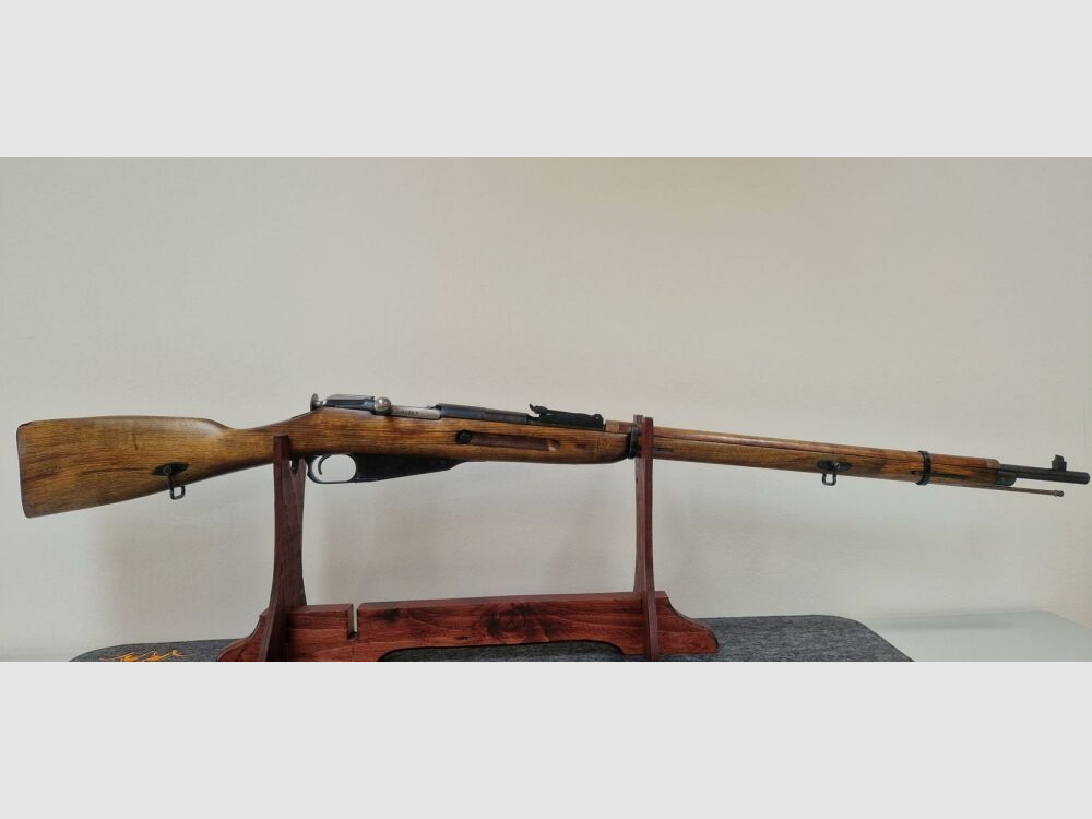 Tikka	 Mosin Nagant