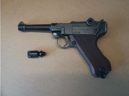 ME P08 Kal. 9 mm P.A.K. mit Echtlederholster