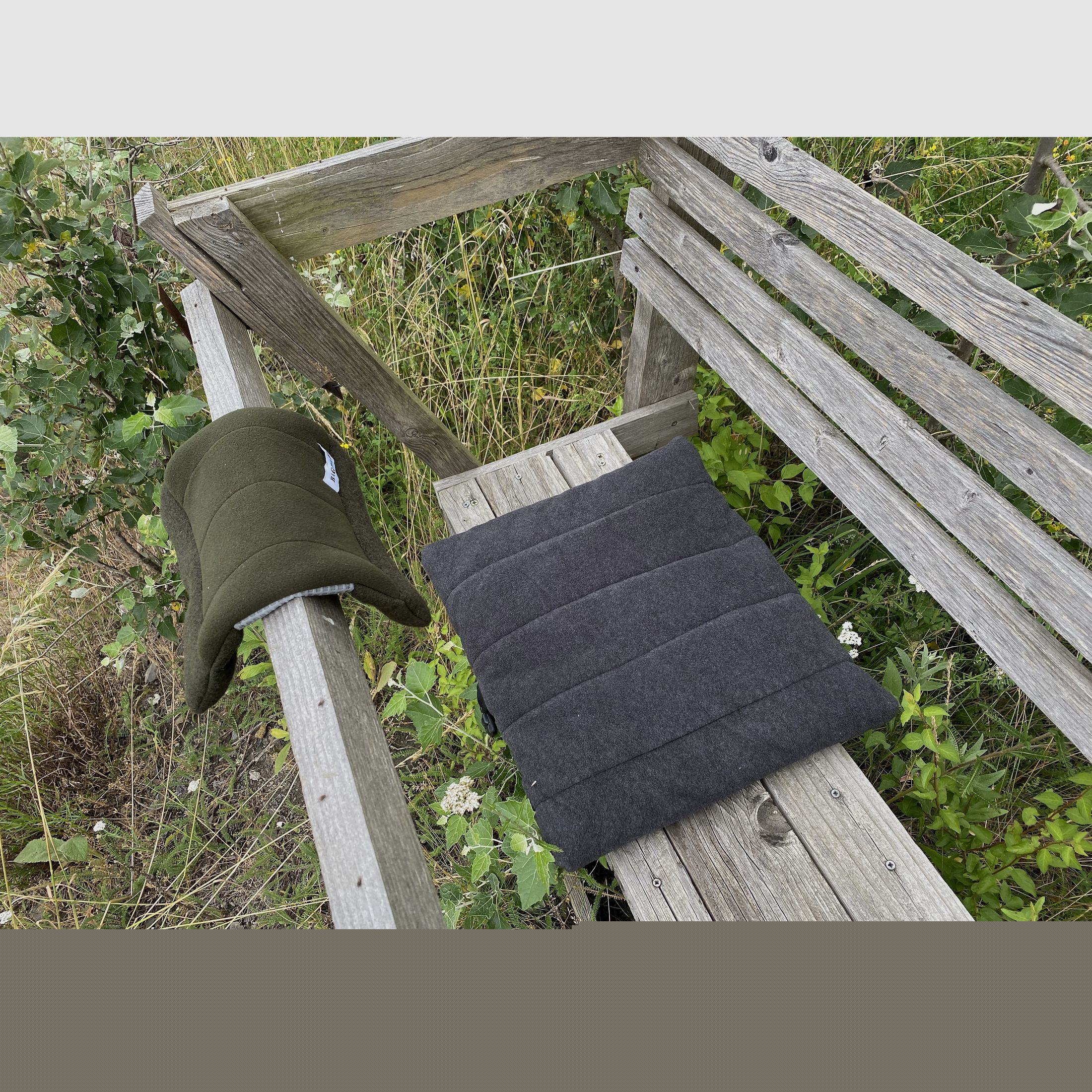 Set bestehend aus Waffenauflage 80904 + Sitzkissen 80903