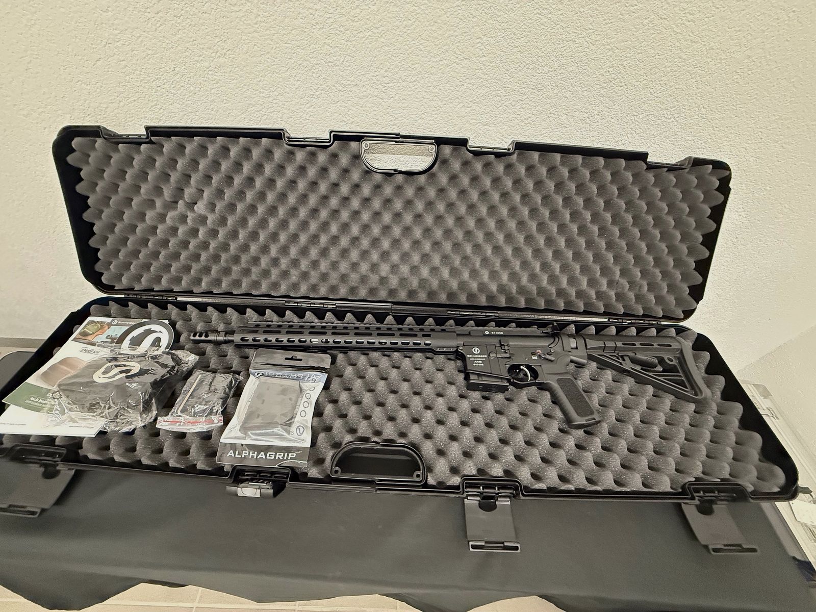 Schmeisser AR15 Dynamic L Nero calibro .223Rem lunghezza canna 16,75" impugnatura lunga