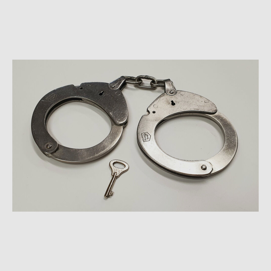 CLEJUSO Clemen & Jung e.K. Handcuff CLEJUSO No. 12 R, stainless steel handcuff, made in Germany, used