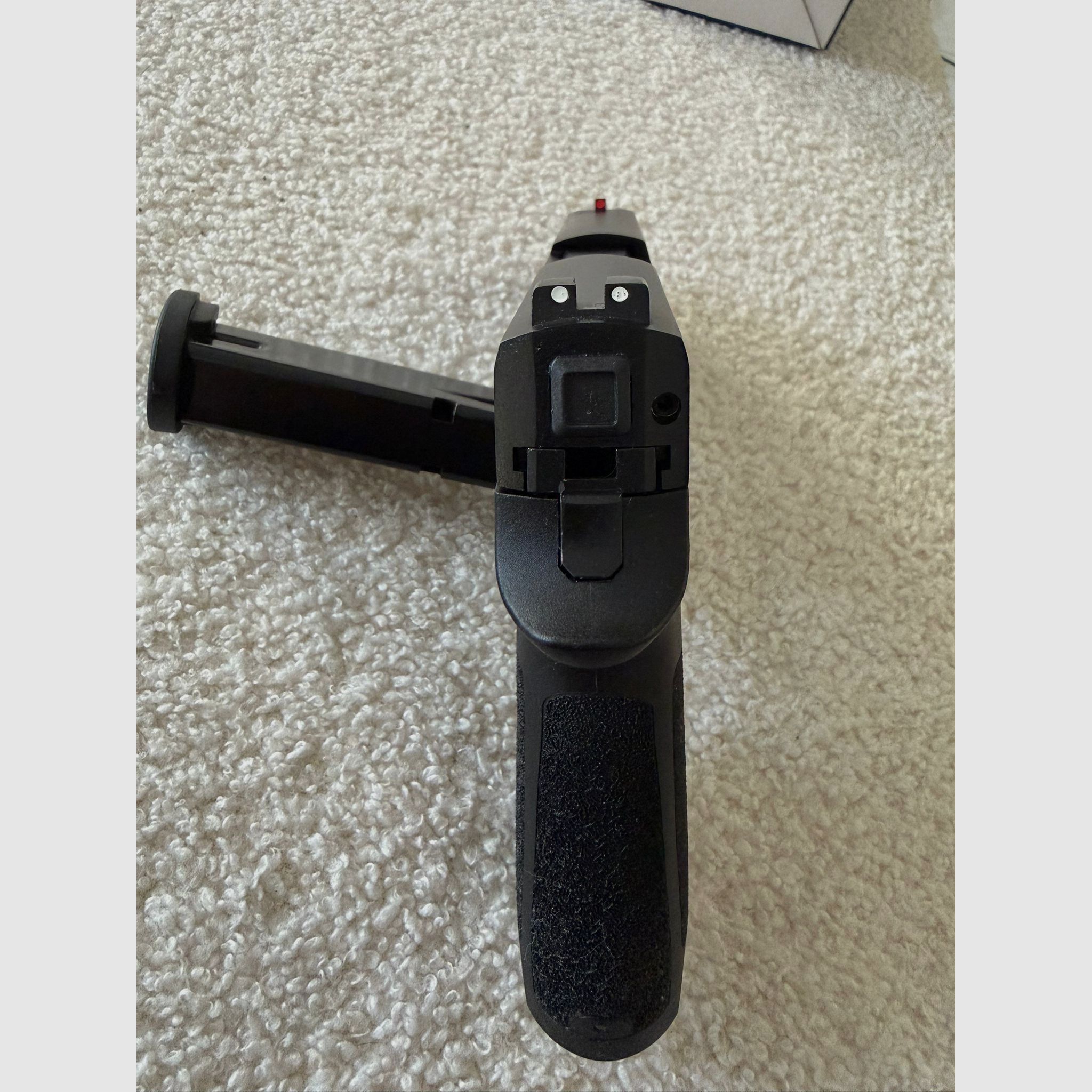 Pistola de alarma Sig Sauer P320 calibre 9mm P.A.K