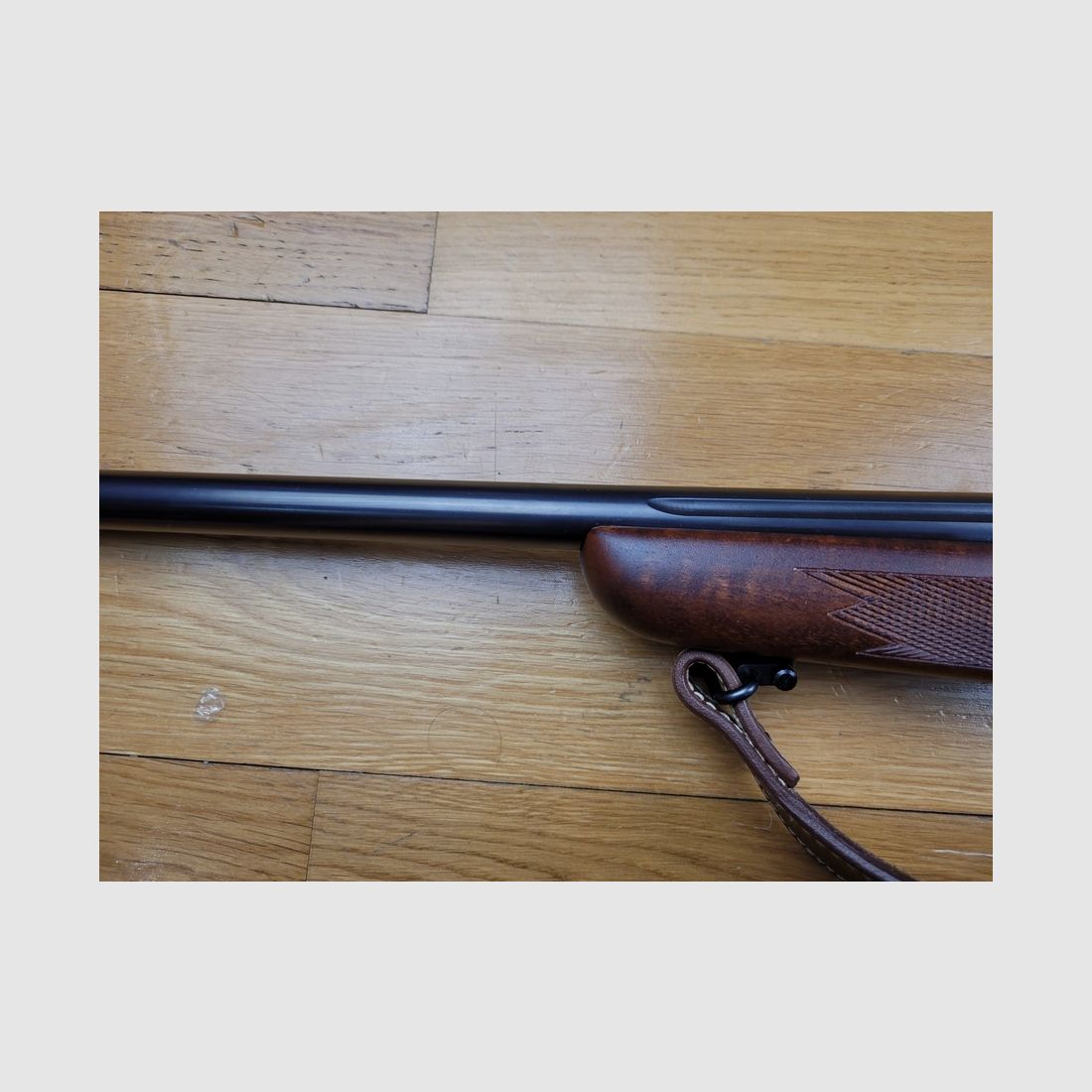 Sehr schöne Tikka M55 Büchse – 222 Remington – mit Box – 2 Magazine – zweites Visierorgan aus Faser – Gewehrriemen – schönes Holz – neuwertig, Bild 15 von 27
