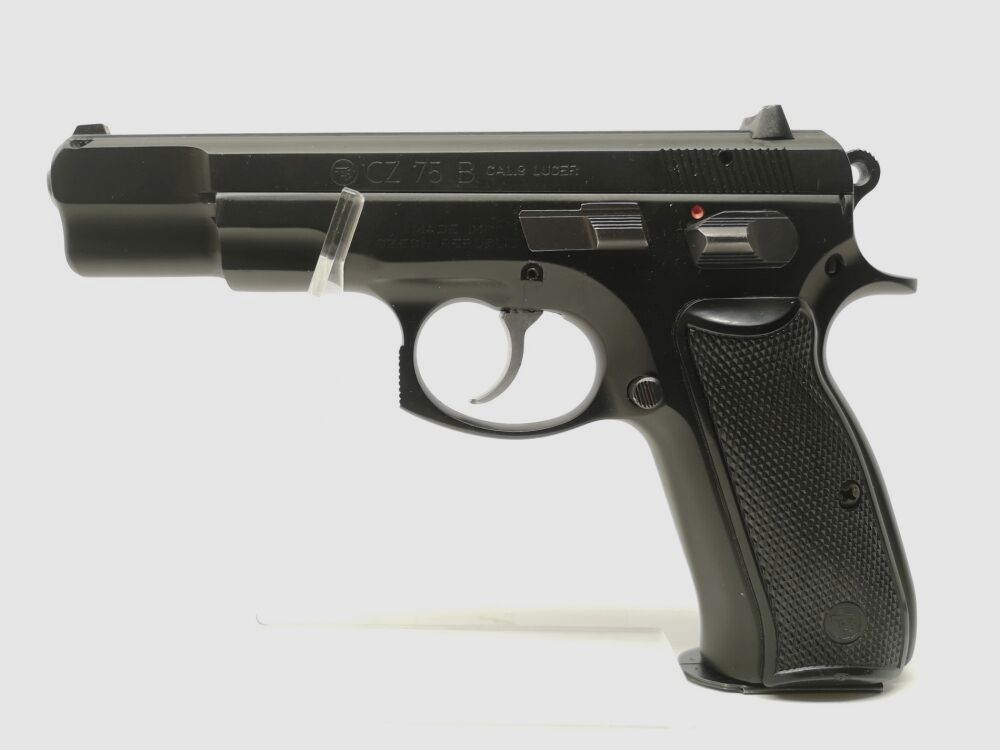 ZBROJOVKA BRNO CZ75B avec système interchangeable "Kadet" en .22lr.
