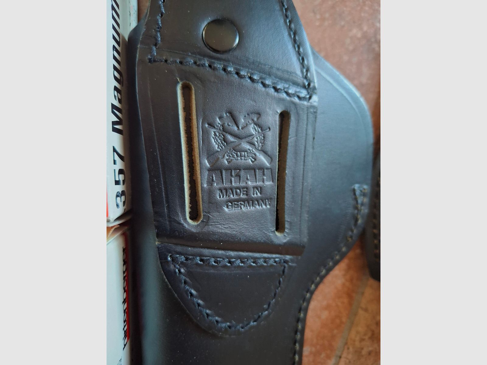 Patronen Magnum, Winchester en Holster
