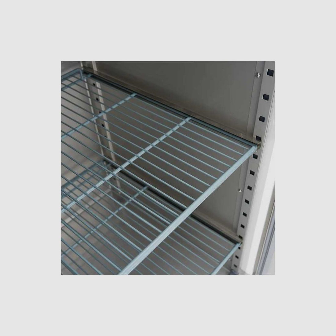 Refrigerador MAXIMA 600L - 3 Estantes Ajustables - Inox, imagen 14 de 17