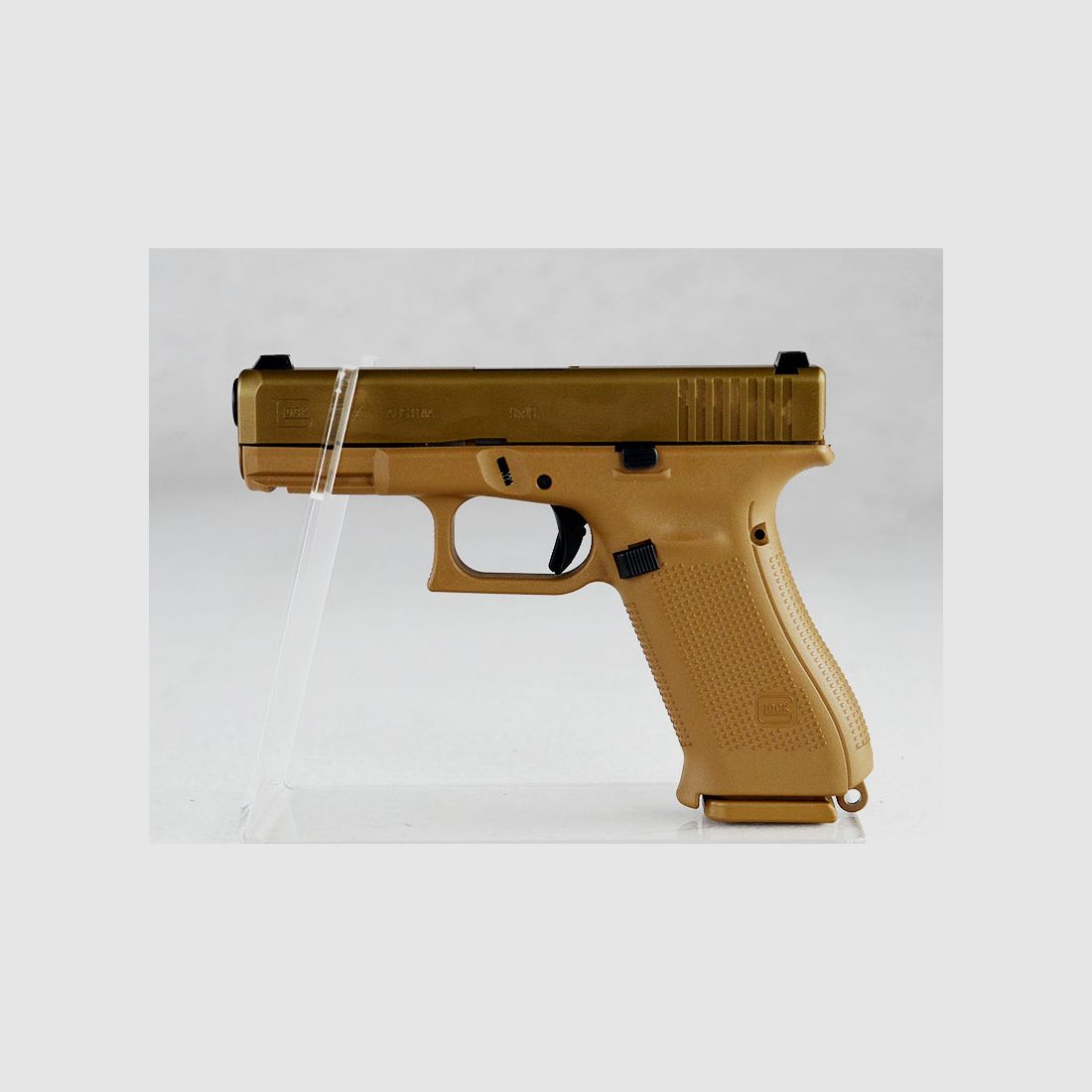 GLOCK 19X Coyote