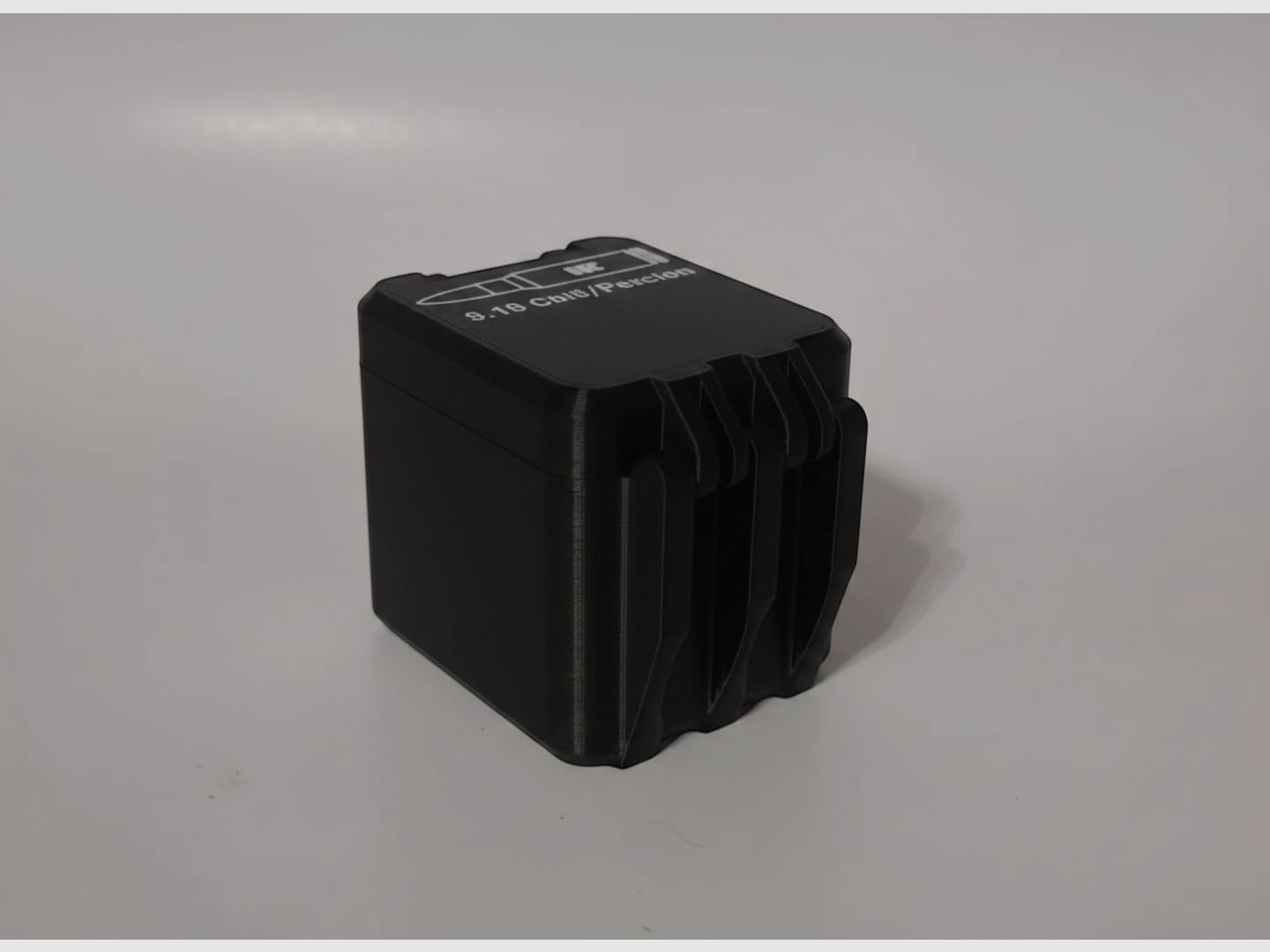 Filamelt ammunition box / 308 Winchester / 'folding / locking lid' / cartridge box, ammo box
