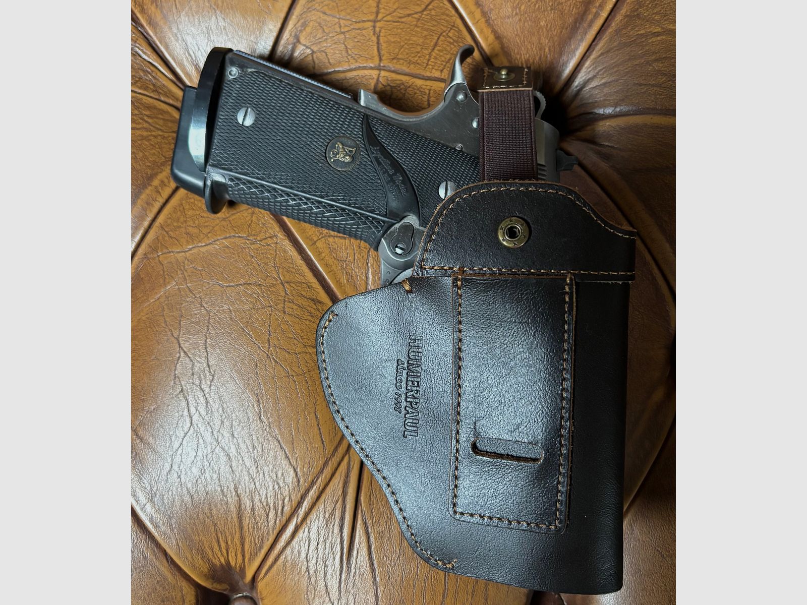 Holster aus echtem Leder mit Clip oder Schlaufen für links oder rechts