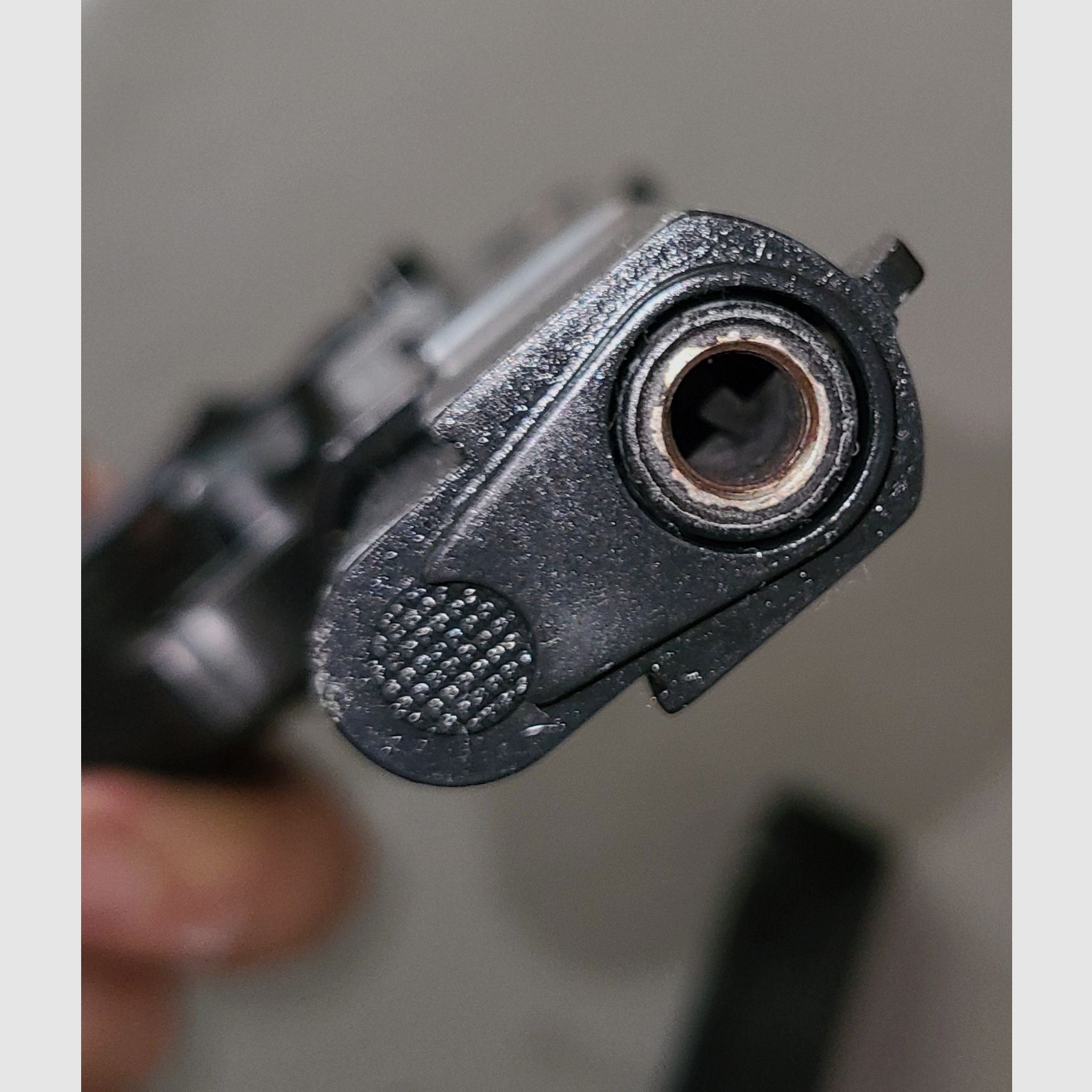 UMAREX BROWNING GPDA8 / ohne Zubehör/ cal. 8mm / PTB 389/2  SCHRECKSCHUSS GAS PISTOLE SILVESTER SELBSTVERTEIDIGUNG GEBRAUCHT 