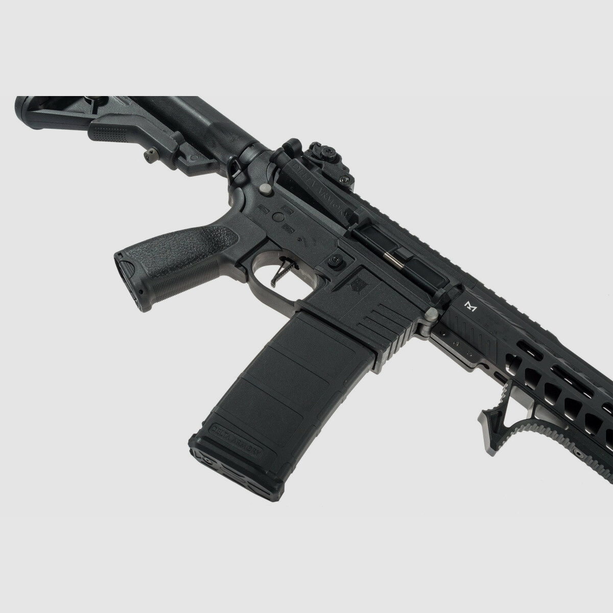 AR15 M-Lok Short ETU NC! BRAVO Serie Delta Armory Schwarz S-AEG Airsoft Gewehr Frei ab 18 Jahren