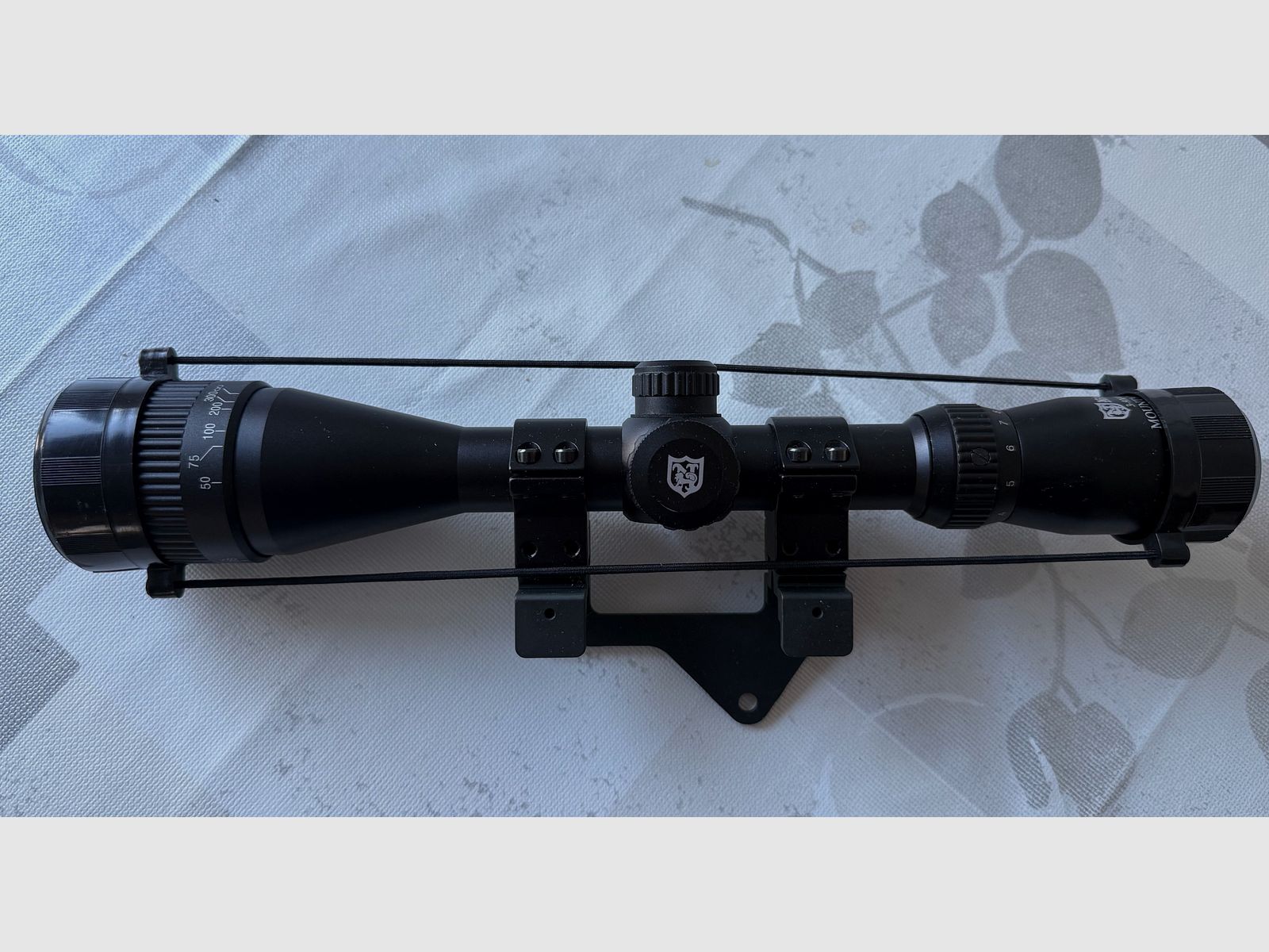 Viseur Nikko Stirling Mountmaster 3 - 9 x 40 Half Mil Dot 378 pouces montures - Éclairé - état comme neuf !