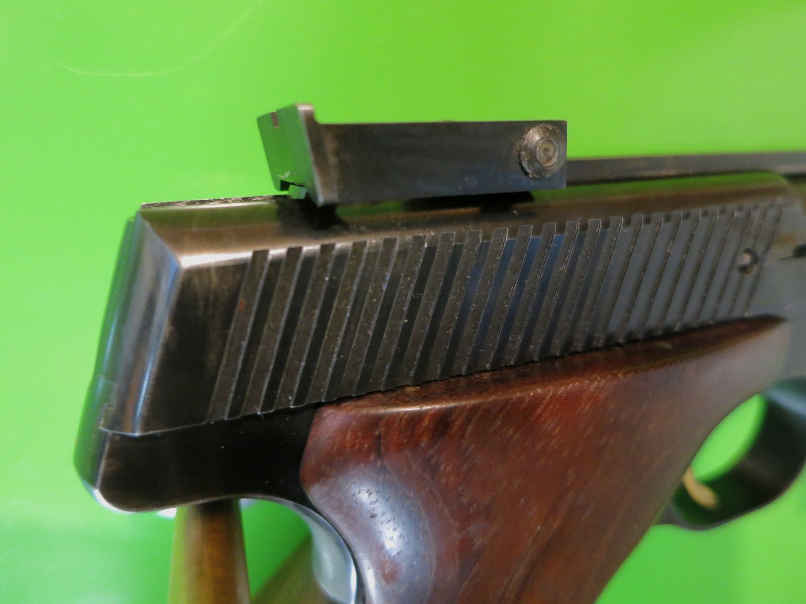 FN Herstal Browning KK Selbstladepistole 150, .22lfB Sportpistole; seltener Kurz-Lauf in 3,5"     #88-, Bild 6 von 11