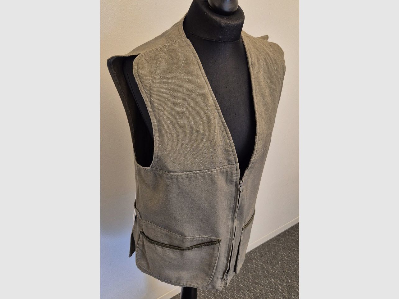 Vendo giubbotto da tiro femminile Rascher in condizioni pari al nuovo taglia S