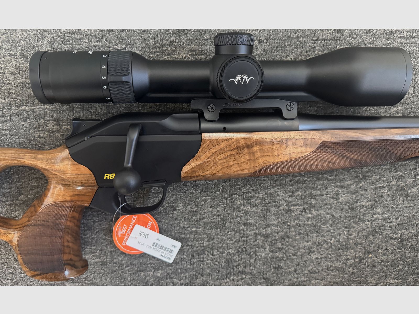 Blaser R8 Professional Success Bois .30-06 + Filetage de bouche + Raccourcissement de canon 52cm