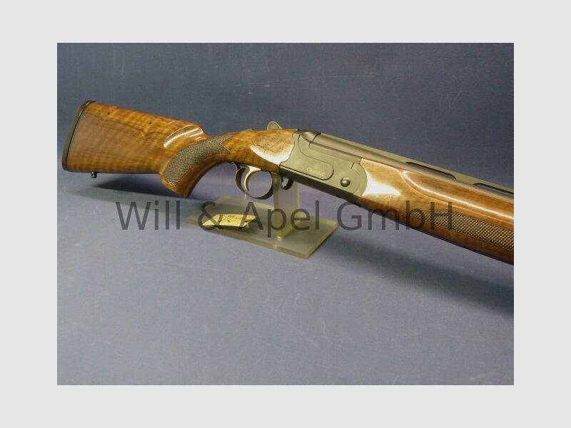 AKKAR CHURCHILL PARCOUR LINKS