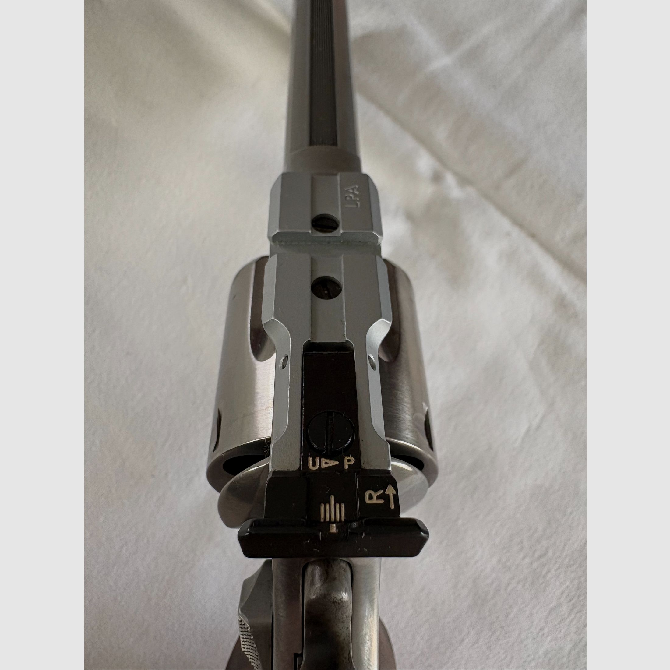 Smith & Wesson Revolver .44 Magnum 629 Classic -6, afbeelding 4 van 5